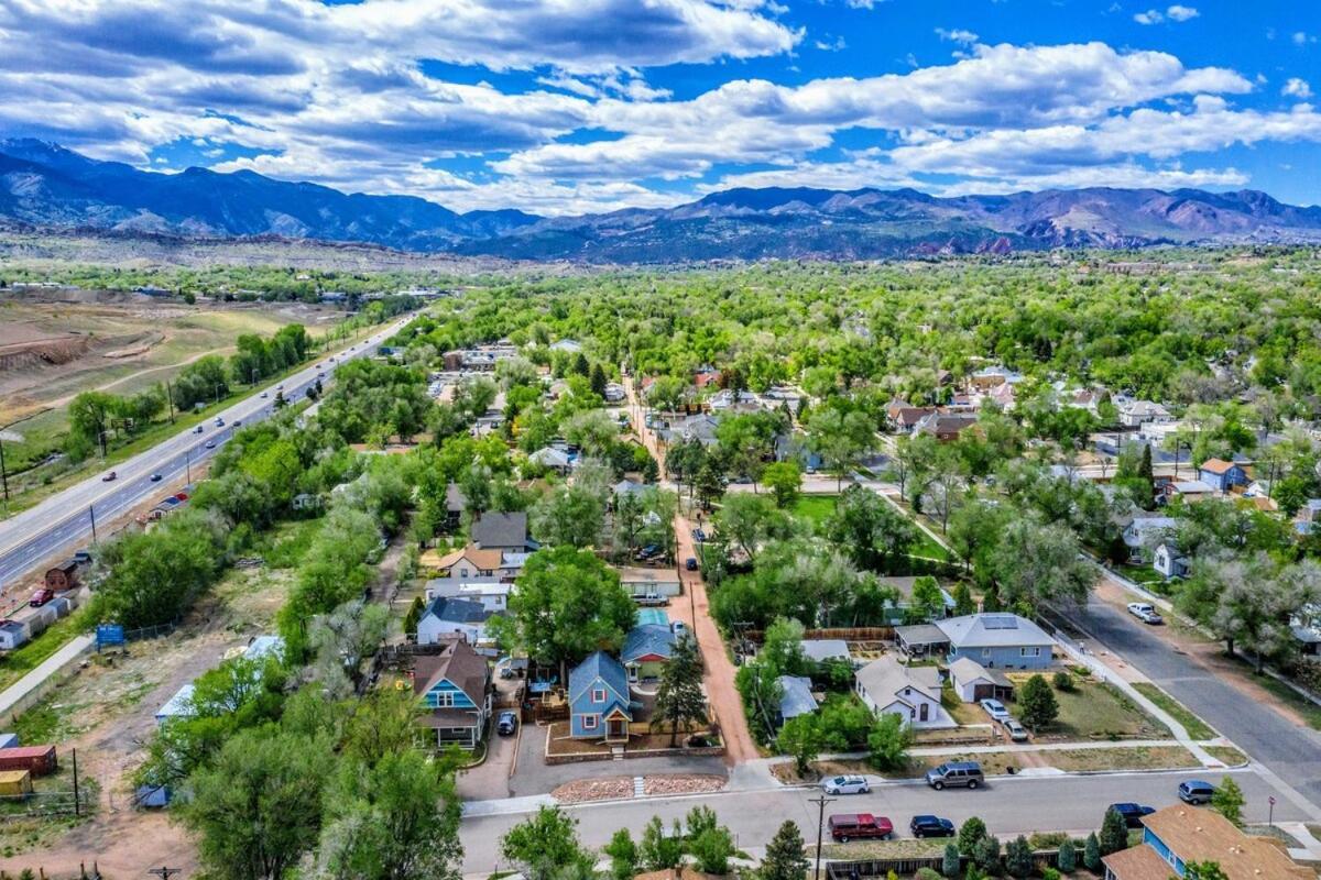 Villa The Vibrant Victorian Hot Tub & Fire Pit In Occ Colorado Springs Esterno foto
